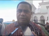 Ketua DPRD Maluku Serahkan Hewan Kurban ke Masjid Poka IMG_20250530_161503